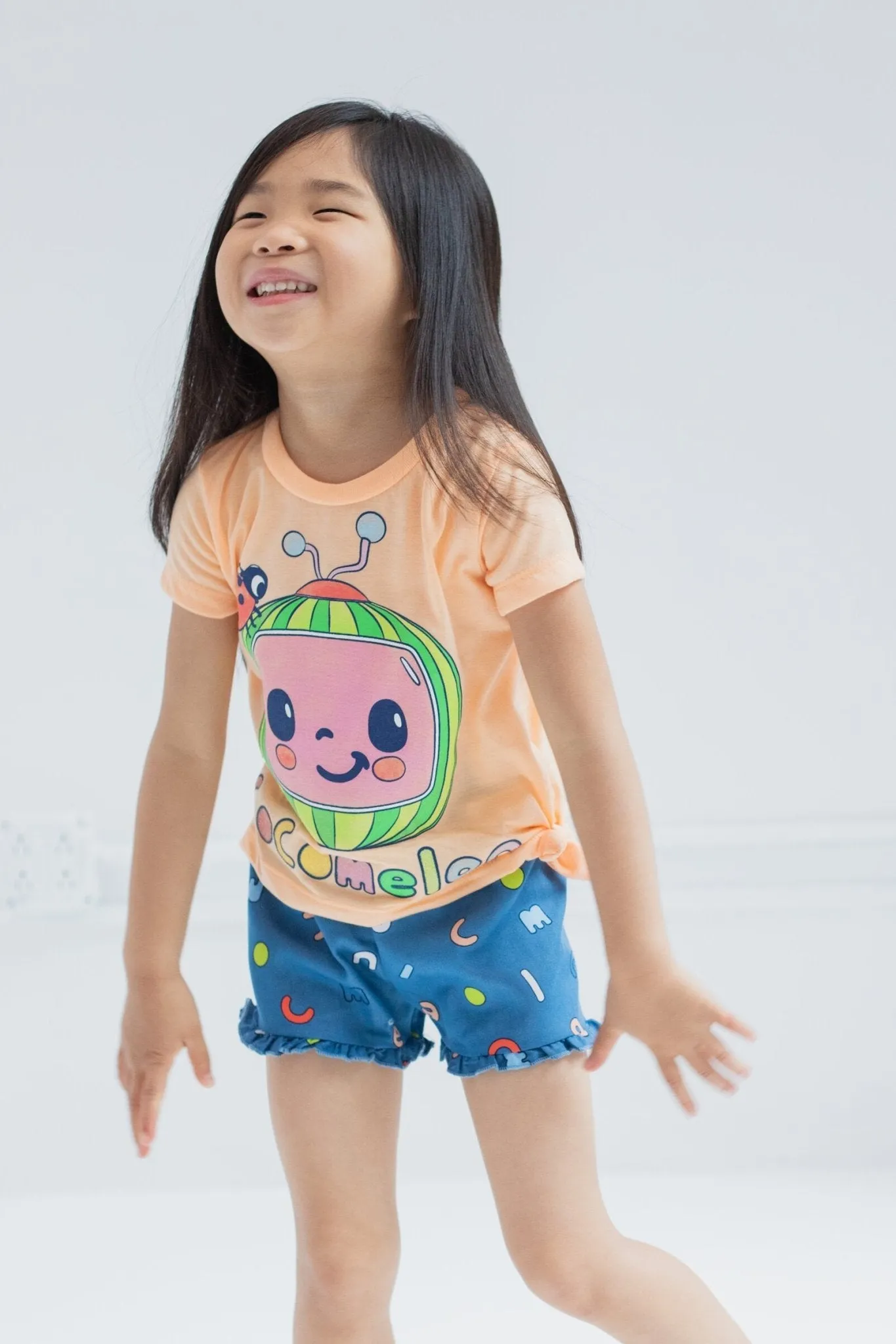 CoComelon Cocomelon JJ T-Shirt and Shorts Outfit Set
