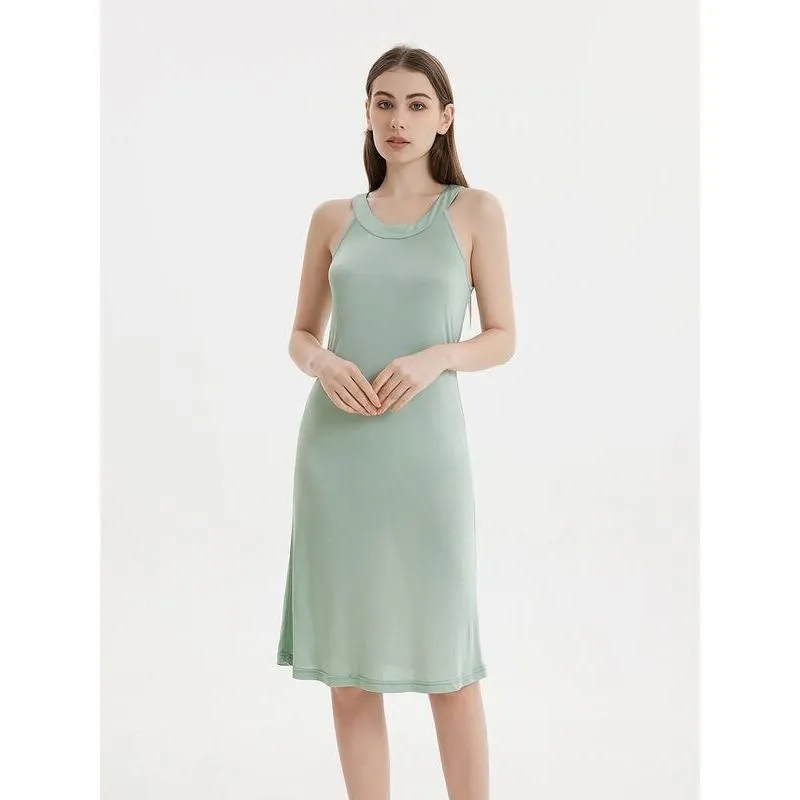 Elegant Silk Blend Halterneck Midi Dress