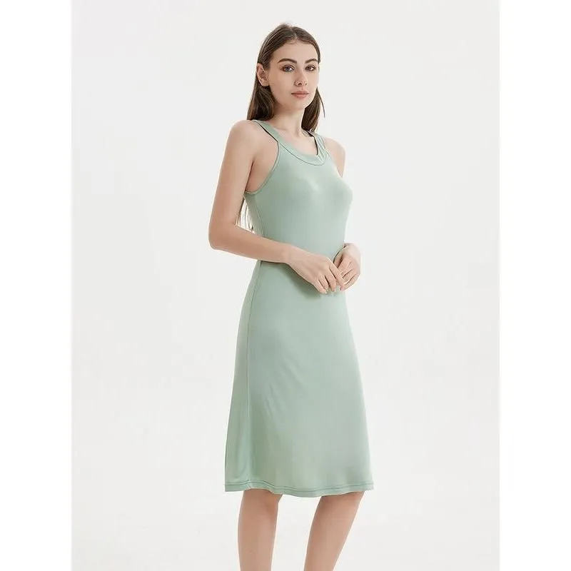 Elegant Silk Blend Halterneck Midi Dress